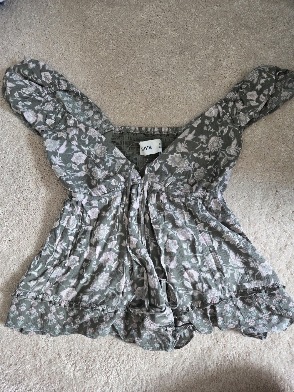 Hollister Green Floral Tie-Front Top